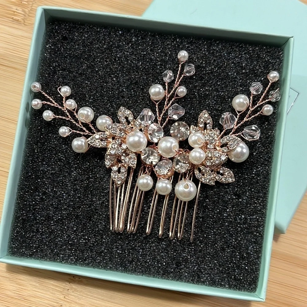Brand New Crystal Rhinestone Pearl Floral Hair Comb Headpiece Wedding Accessory